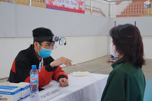 Buổi khám sức khỏe định kỳ của trường THPT Chuyên Nguyễn Trãi năm học 2021-2022